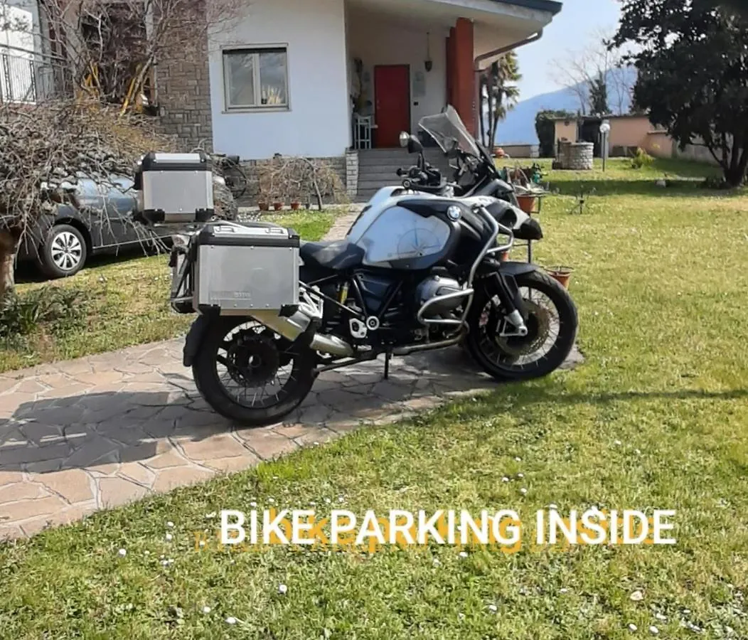 ベッド・アンド・ブレックファスト B&B La Fenice Sul Lago Villongo SantʼAlessandro