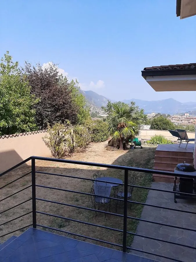 B&B La Fenice Sul Lago Villongo SantʼAlessandro イタリア